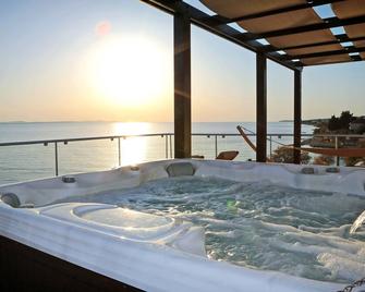 Hotel Delfin - Zadar - Basen
