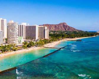 Waikiki Monarch Hotel - Honolulu - Building