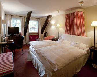 Romantik Hotel Hof zur Linde - Münster - Slaapkamer