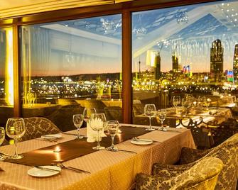 Boulevard Side Hotel - Baku - Restaurant