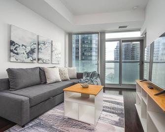 Rs Boutique Suites - Fort York - Toronto - Living room