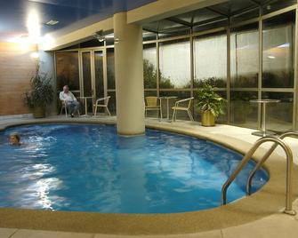 Hotel Diego de Almagro Concepción - Concepción - Piscina