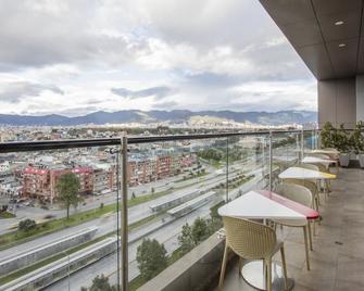Hampton by Hilton Bogota Airport - Bogotá - Balcony