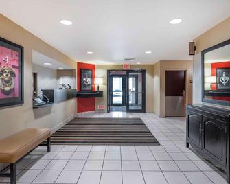 Extended Stay America Suites - Champaign - Urbana - Champaign - Lobby