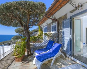 La Maliosa D' Arienzo - Positano - Balkong