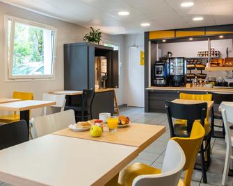 B&B HOTEL Nantes Aéroport - Bouguenais - Restaurante