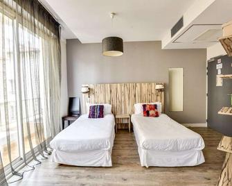 Hotel Marbella - Біарріц - Спальня