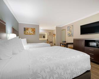 Best Western Courtesy Inn Hotel - Anaheim Resort at the Park - Anaheim - Bedroom