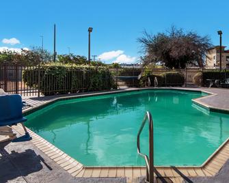 Red Roof Inn San Antonio - Seaworld Northwest - San Antonio - Pool