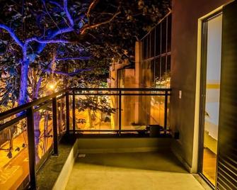 Ipanema Beach Hostel - Río de Janeiro - Balcón