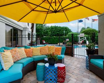 Hampton Inn Winston-Salem Hanes Mall - Winston-Salem - Patio