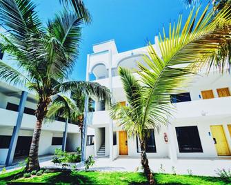 Hotel Ojo De Agua - Puerto Morelos - Building