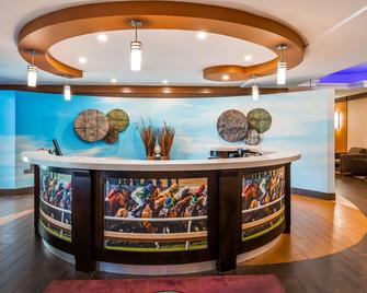 Best Western Premier Toronto Airport Carlingview Hotel - Toronto - Lobby