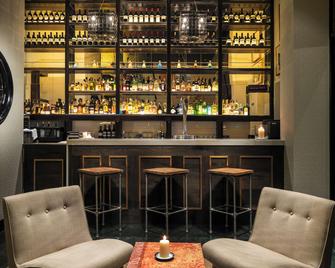 H10 Itaca - Barcelona - Bar