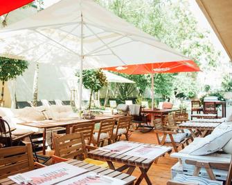 Westbahnhof Hostel One - Βιέννη - Βεράντα