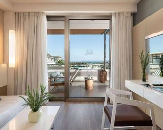 Avra Imperial Hotel - Chania - Schlafzimmer