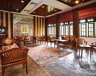 Holiday Villa Beach Resort & Spa Cherating - Balok - Σαλόνι