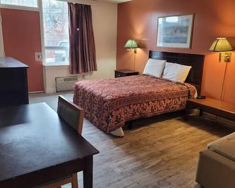 Town Centre Inn - Parry Sound - Parry Sound - Slaapkamer