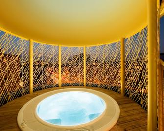 Axel Hotel Berlin - Adults Only - Berlin - Pool