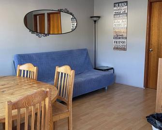 Oak Haven Cottages - Wasaga Beach - Eetruimte