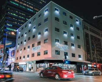 Hotel Sommelier - Santiago de Chile - Edificio