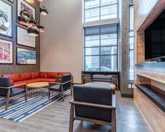 Hampton Inn Oakland Downtown-City Center - Oakland - Lounge