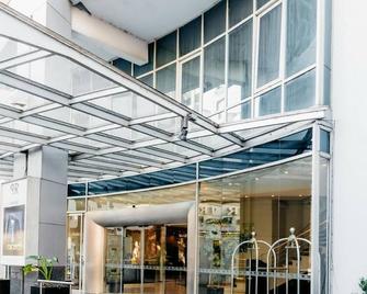 Plaza Real Suites Hotel - โรซารีโอ - อาคาร