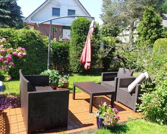 Experience Berlin and go on vacation - Berlin - Patio