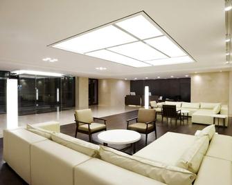 Orakai Insadong Suites - Seul - Hall