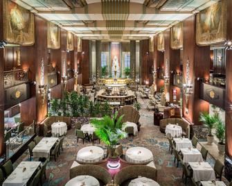Hilton Cincinnati Netherland Plaza - Cincinnati - Restaurant