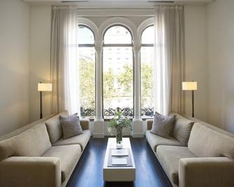 Hospes Palau de La Mar, Valencia, a Member of Design Hotels - Valencie - Obývací pokoj