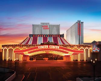 Circus Circus Hotel, Casino & Theme Park - Las Vegas - Building
