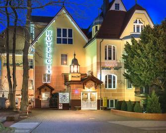 Hotel Cis - Świnoujście - Edifício