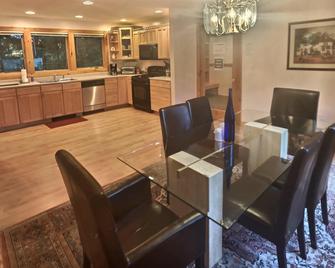 Mountain Sports Inn - Killington - Comedor
